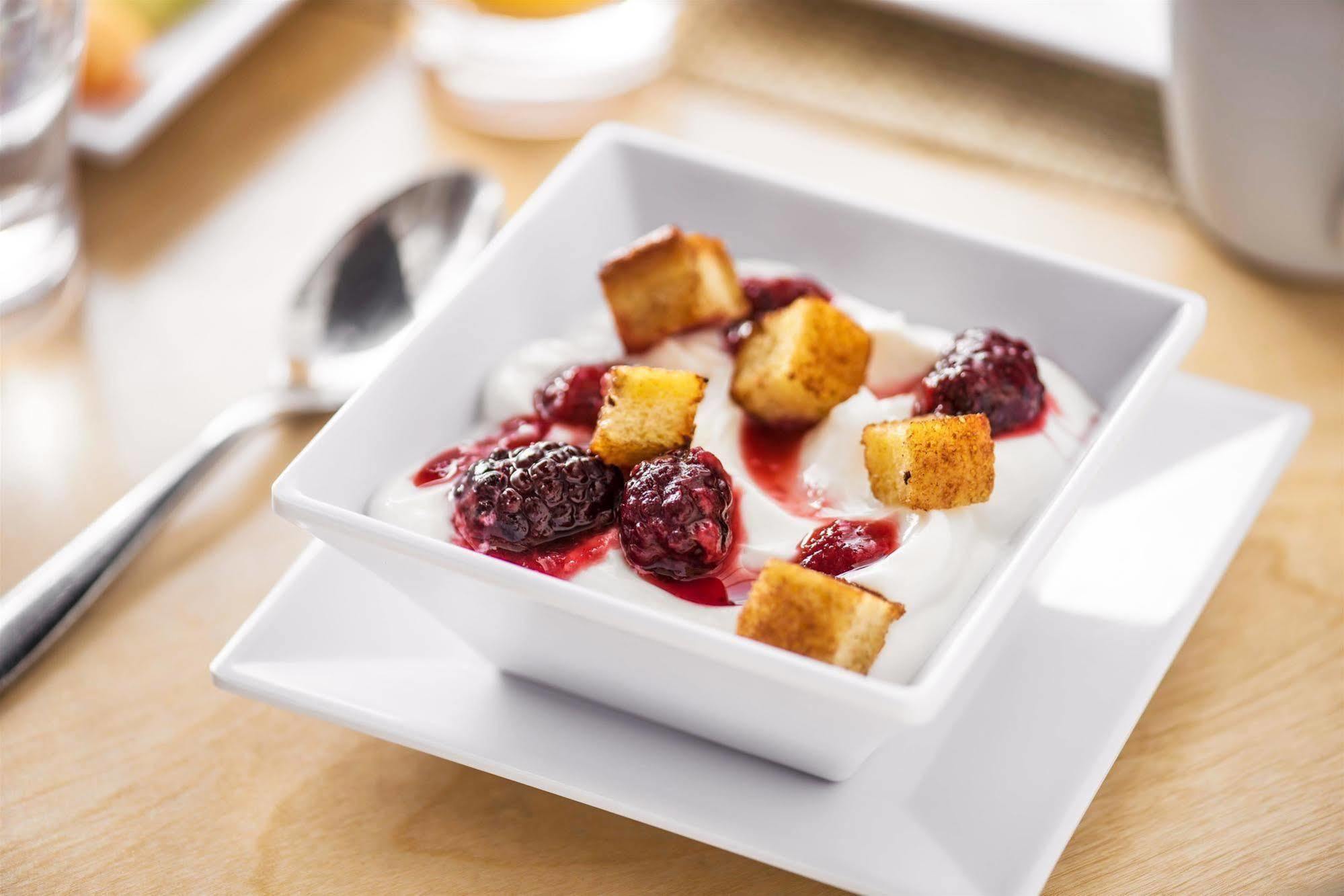 Hyatt Place Bloomington Indiana Екстериор снимка